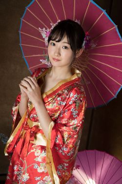 《女朋友的丰满妈咪》