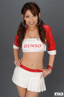 《po18掌中雀脸红心跳》