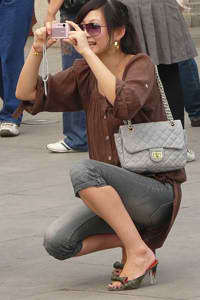 《全彩无翼乌之邪恶老师》