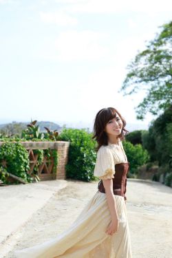 《欧美人妻日韩精品》